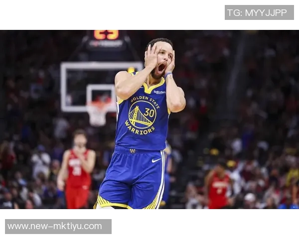 科尔透露库里每日坚持一小时拉伸与力量训练保持最佳状态